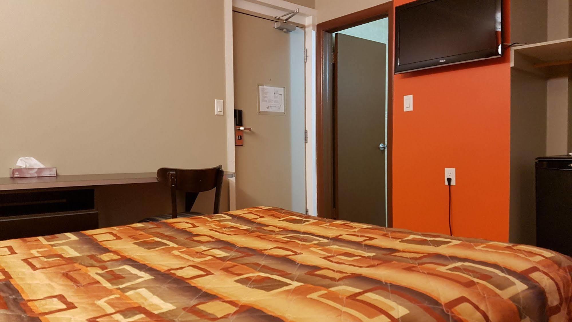 Budget Inn 2000 Гамильтон Экстерьер фото